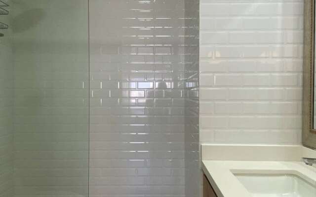 Beautiful 3BR With Balcony in Miraflores