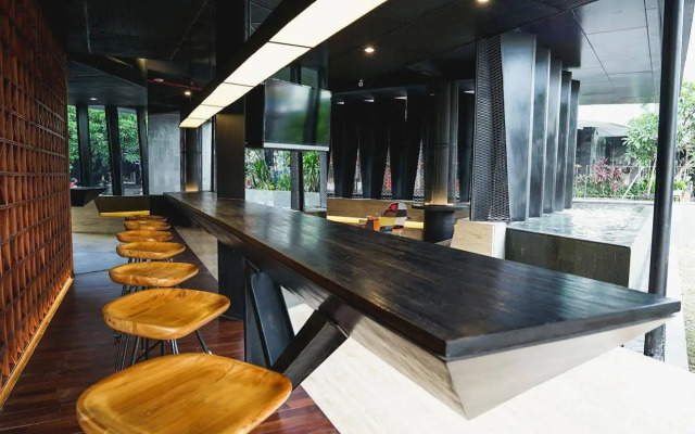 J Hotels Kuta