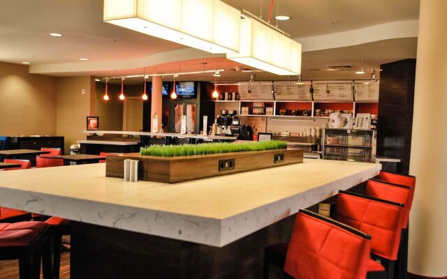 Courtyard by Marriott Salina