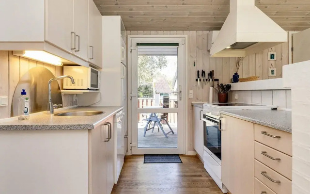 Cozy Holiday Home in Jutland near Beach