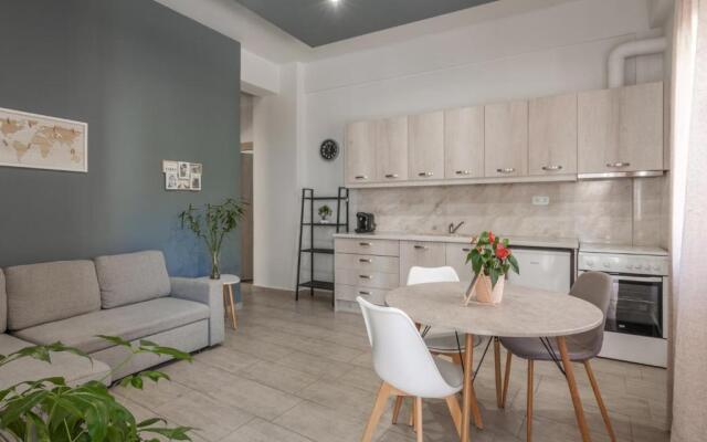Avra Suites in City center - 50m to Beach