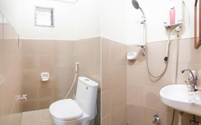 OYO 145 Conrado's Apartelle