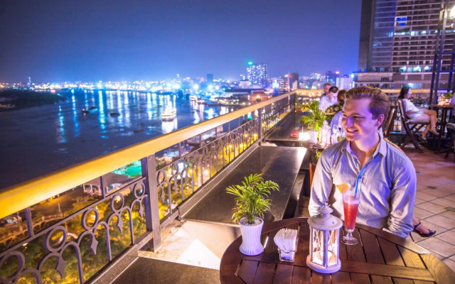 Hotel Majestic Saigon