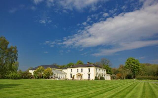 Castle Grove Country House
