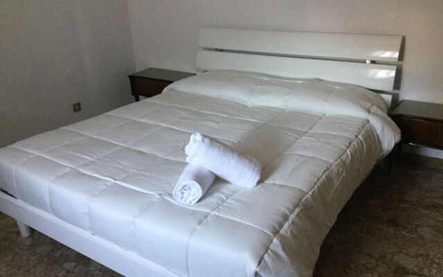Venice Martinas Home