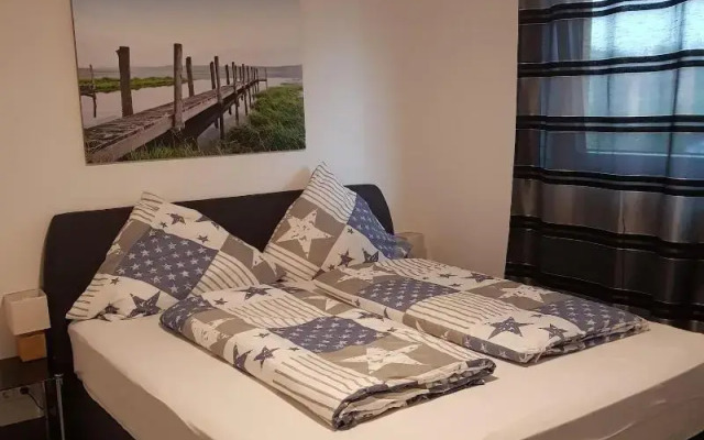 Sunnys Hotel & Residence