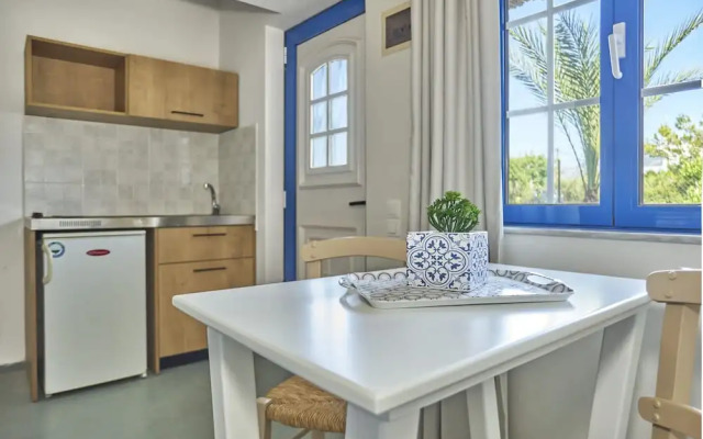 Maistrali Sea View Apartments