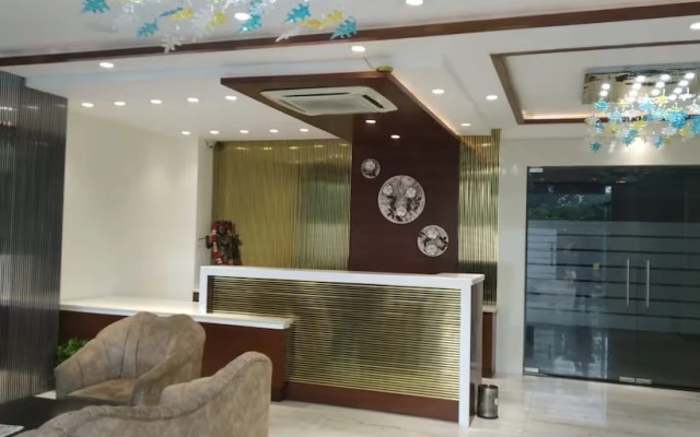 Hotel Sparsh by Clark’s collection