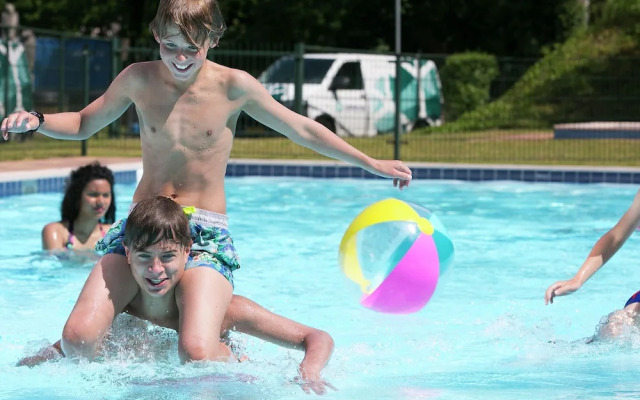 Detached Villa with 4 Bathrooms near Vrachelse Heide