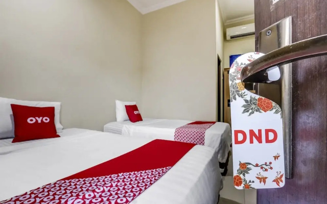 OYO 90927 Homestay Tentrem 2