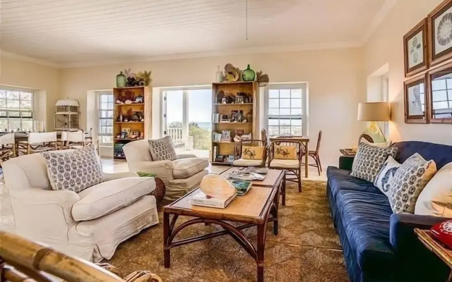 Buccaneer Hill Main House 5 Bedroom Home