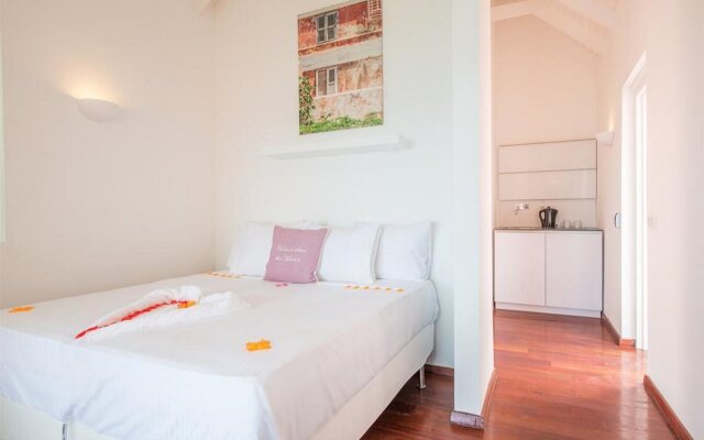 Scuba Lodge & Ocean Suites