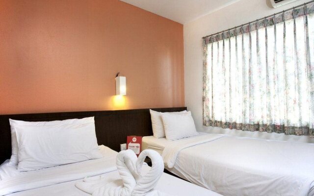 NIDA Rooms Talat Yot Night Market