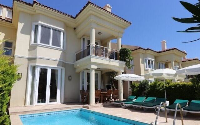 Villa YS06 by JoyLettings