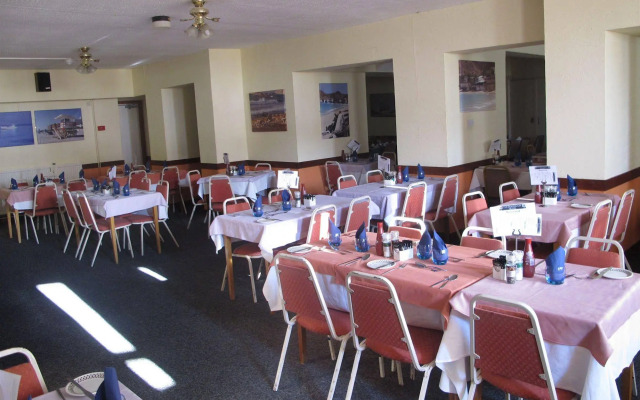 OYO The Southcliff Hotel