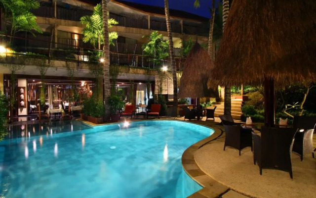 Kupu Kupu Jimbaran Beach Club & Spa by Loccitane