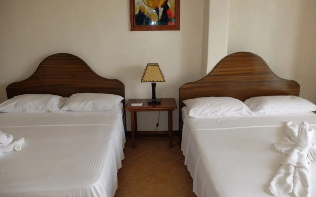 Turtle Inn Resort