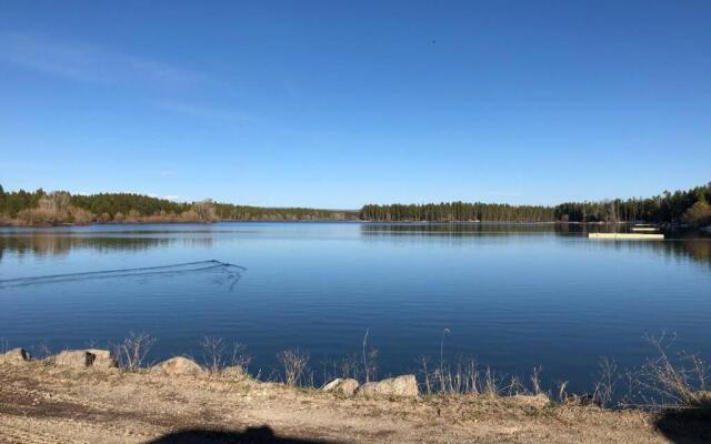 Yellowstone Crossing Lodge
