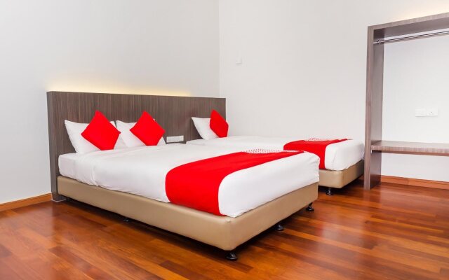 OYO 663 Trevor Hotel