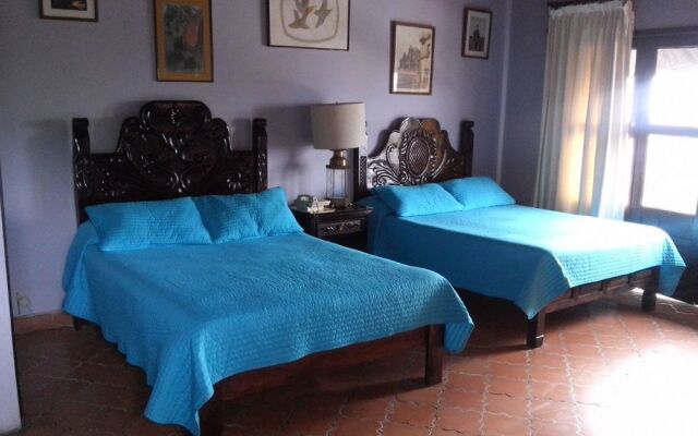 Hotel Suites El Mirador