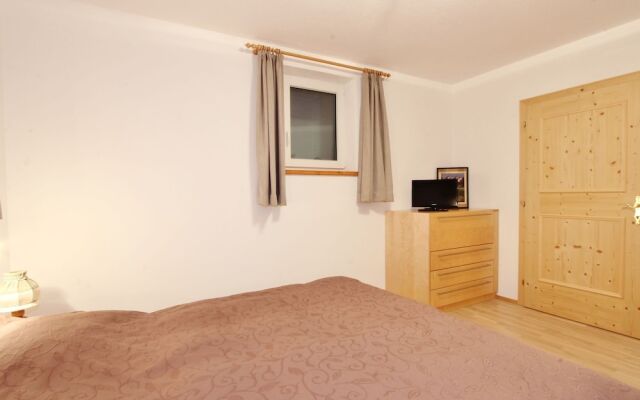 Cozy Apartment in Kitzbuhel near Ski Lift