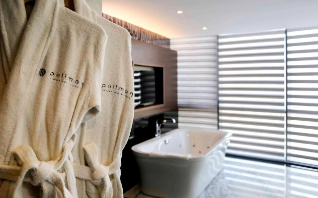 Pullman Istanbul Airport and Convention Center Hotel