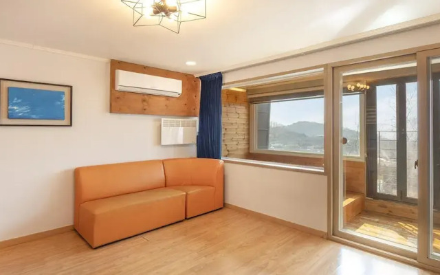 Wonju Quirinale Pension