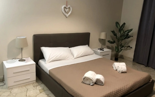 Etnea glamour house