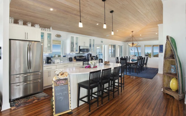Neptune Cove 5 Bedroom Home