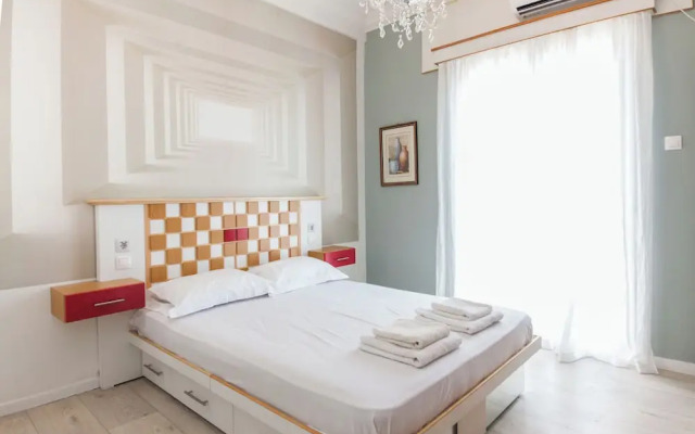 Charming Balcony Escape in Kipseli
