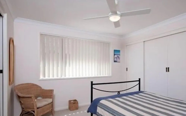 Bombora at Fingal Bay