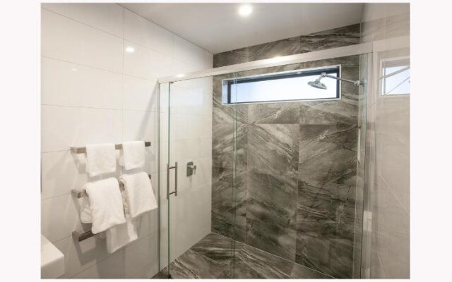 Alpine Suites on Tekapo Luxury B&B