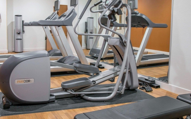 Comfort Suites Saginaw