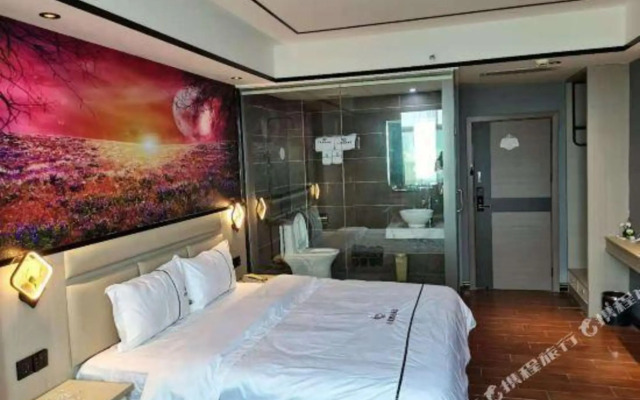 Tianyue Four Seasons Hotel