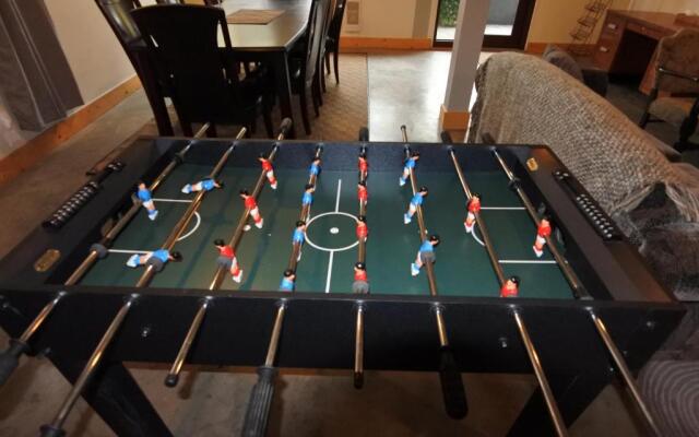 Black Rooster Guesthouse