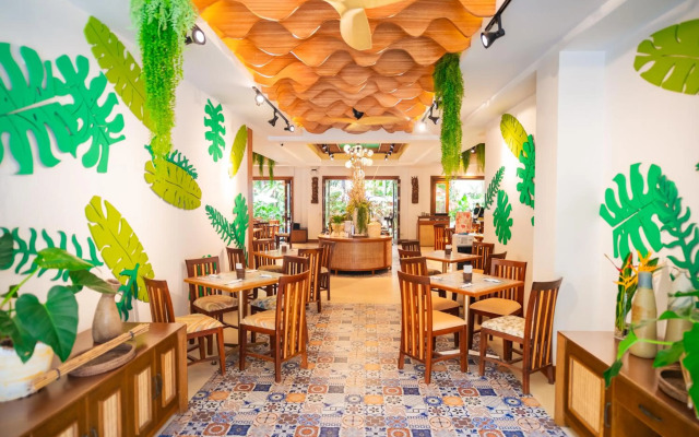 Boracay Tropics Resort Hotel