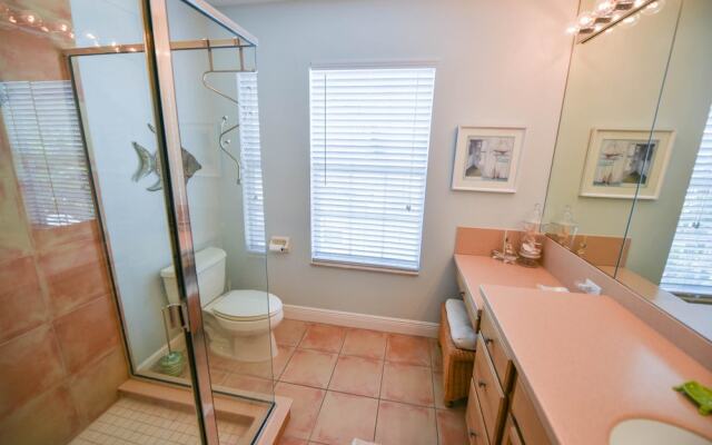 Dolphin House Apartment 3