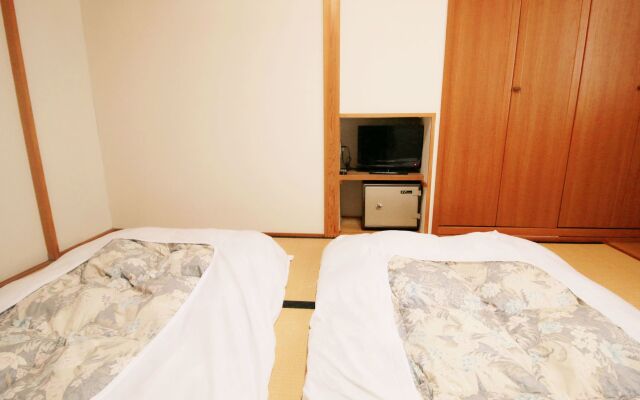 La Vista Hotel - Stay on the Slopes
