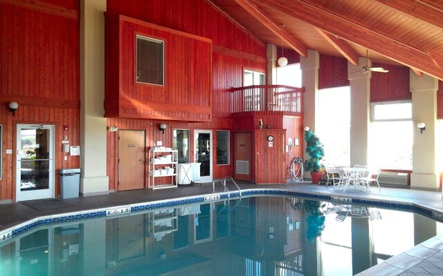 Ten Pin Inn & Suites