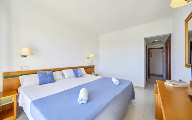 Gavimar Cala Gran Hotel and Apartments