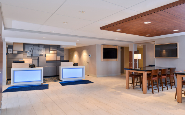 Holiday Inn Express Rochester - University Area by IHG