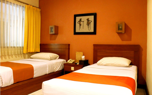 Sukajadi Hotel – Guest Rooms – Bandung