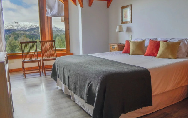 El Bosque by DOT Tradition