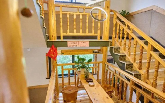 Yunjian Xiangsu Inn