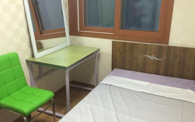 Rising Star Guesthouse Yongsan