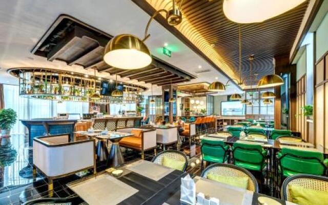 Happy Dragon City Culture Hotel(Tianjin Gulou & Dayuecheng)