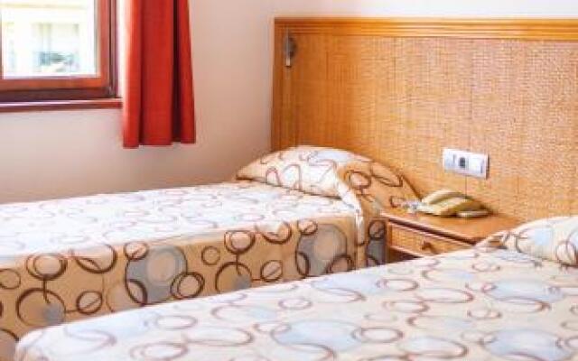 LOL Hotel & Resort