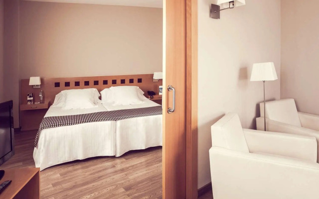 Отель Towers Rotana