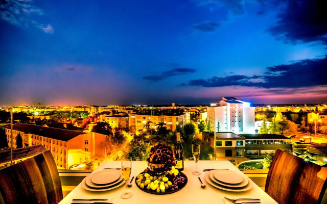 Lozengrad Hotel