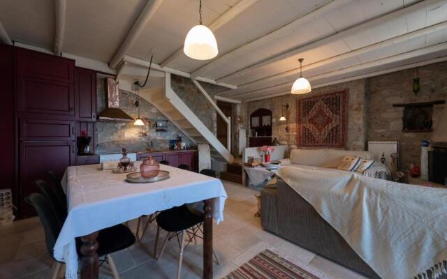 Luxury Stonehouse Verga